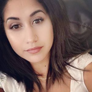 Meet your Posher, Jezenia